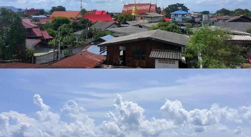 Hotel The Indigo House Phrae Exteriér fotografie
